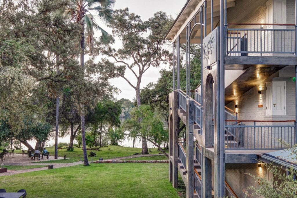 Palm River Hotel — sezione atmosphere