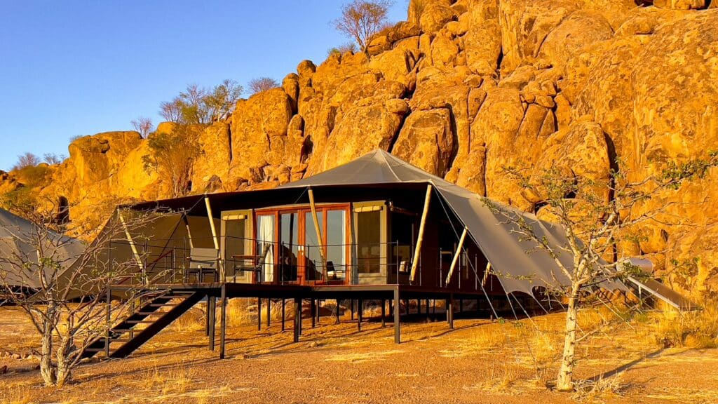 Twyfelfontein Adventure Camp — foto galleria 3